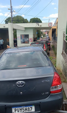 Fila de veículos no DETRAN